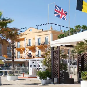 Hotel Holiday Beach Hotel