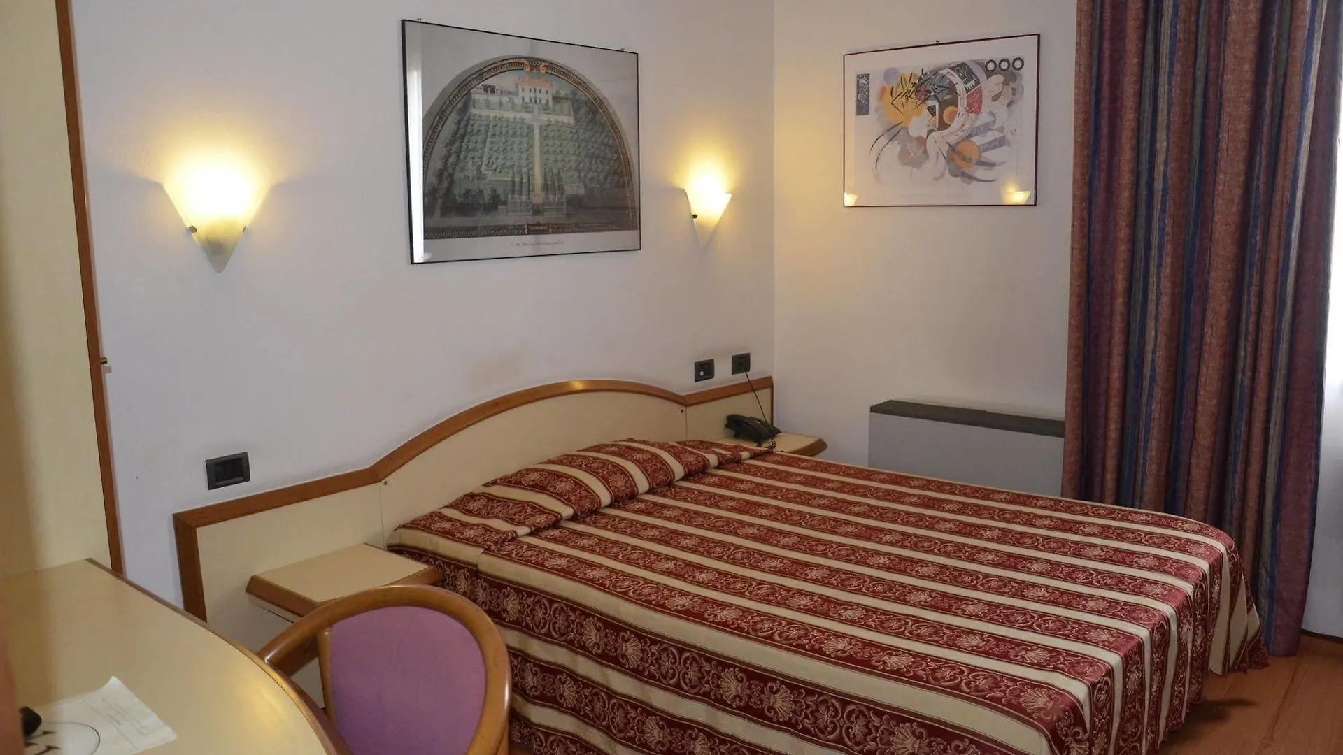 Hotel Alexander Fiorano Modenese 3*,  Italy